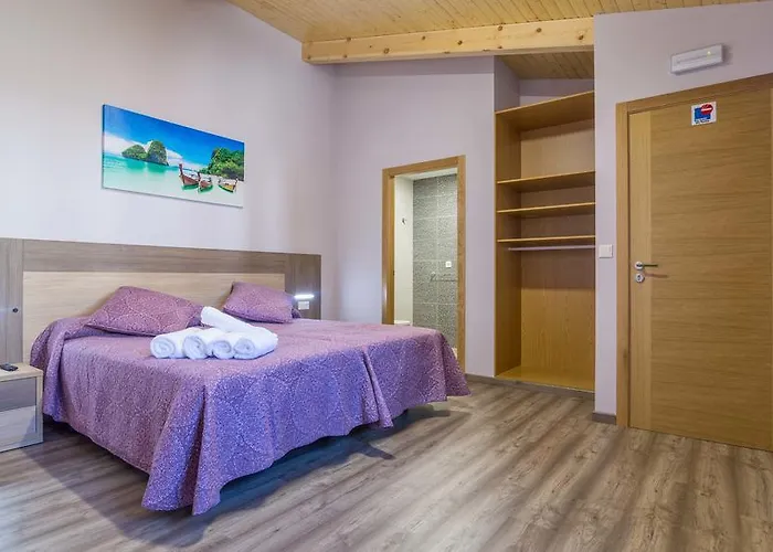 Gæstehus Pereiro 3*